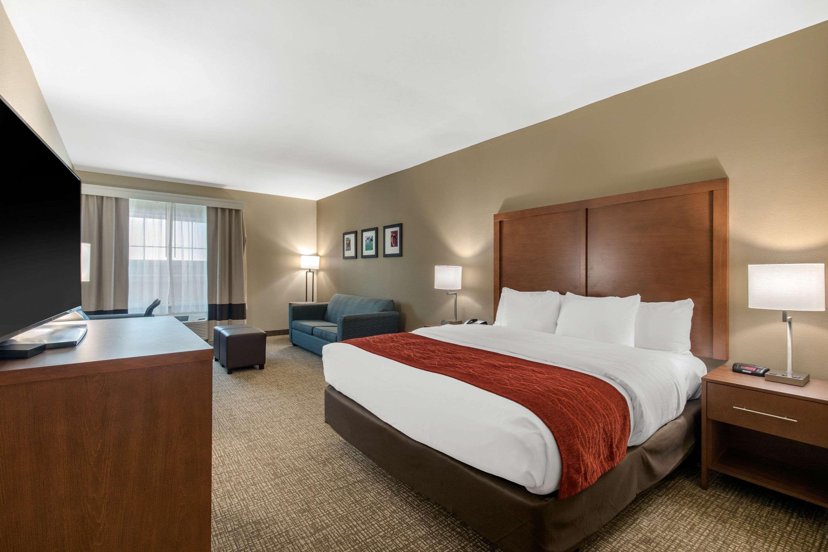 Hotel Comfort & Duncanville Cedar Hill