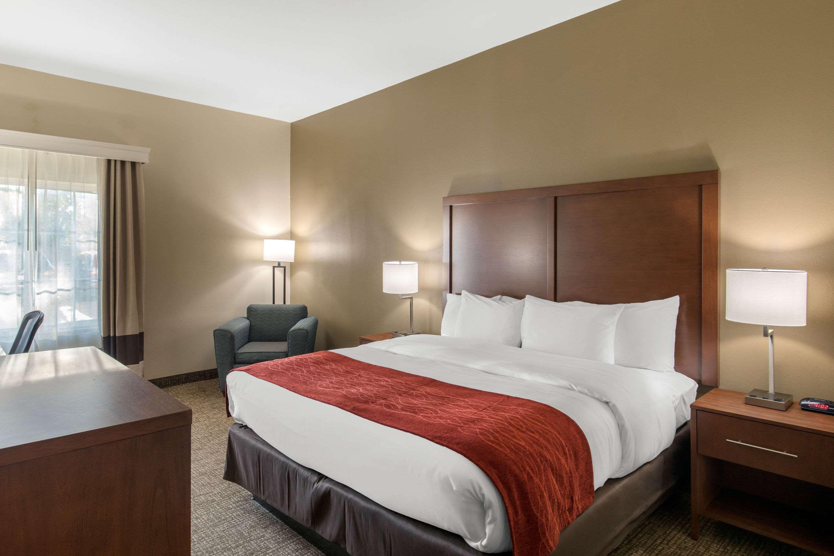 Hotel Comfort & Duncanville