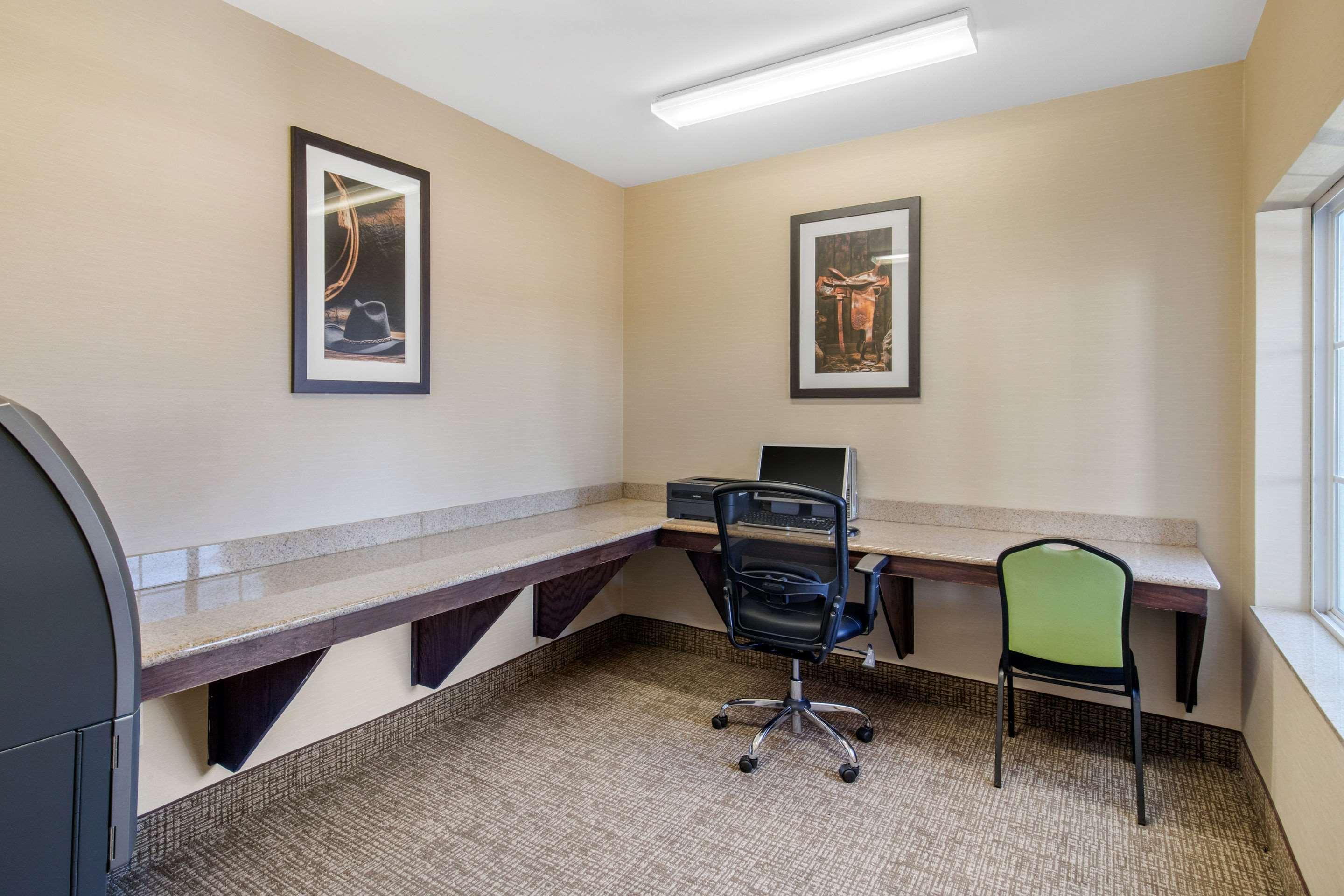 Comfort & Duncanville Hotel Cedar Hill