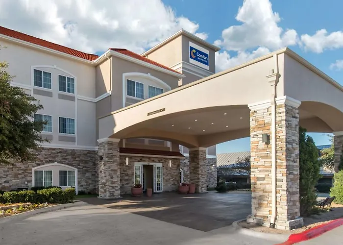 Comfort Inn & Suites Cedar Hill Duncanville